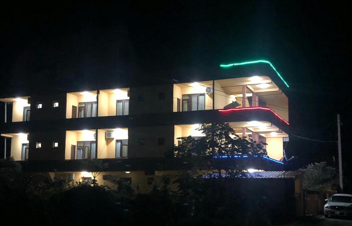 Hotell Anna Ureki Extérieur photo